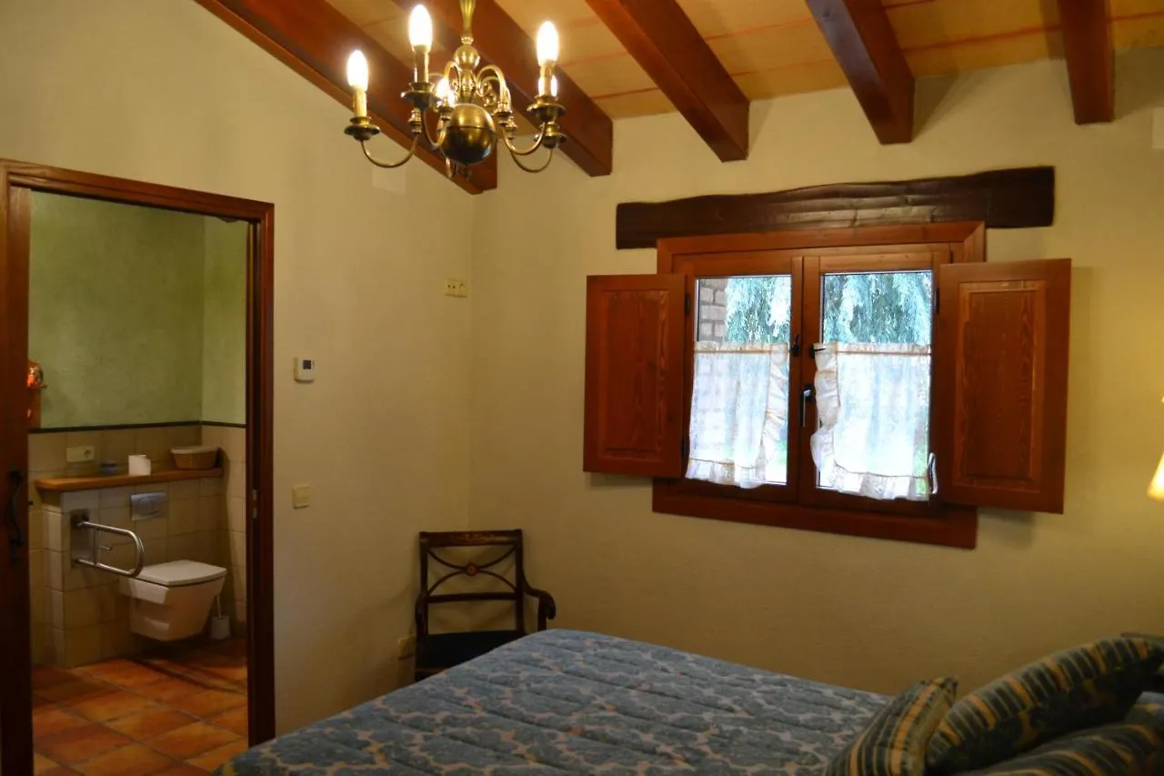Country House El Permanyer Olost 0*,
